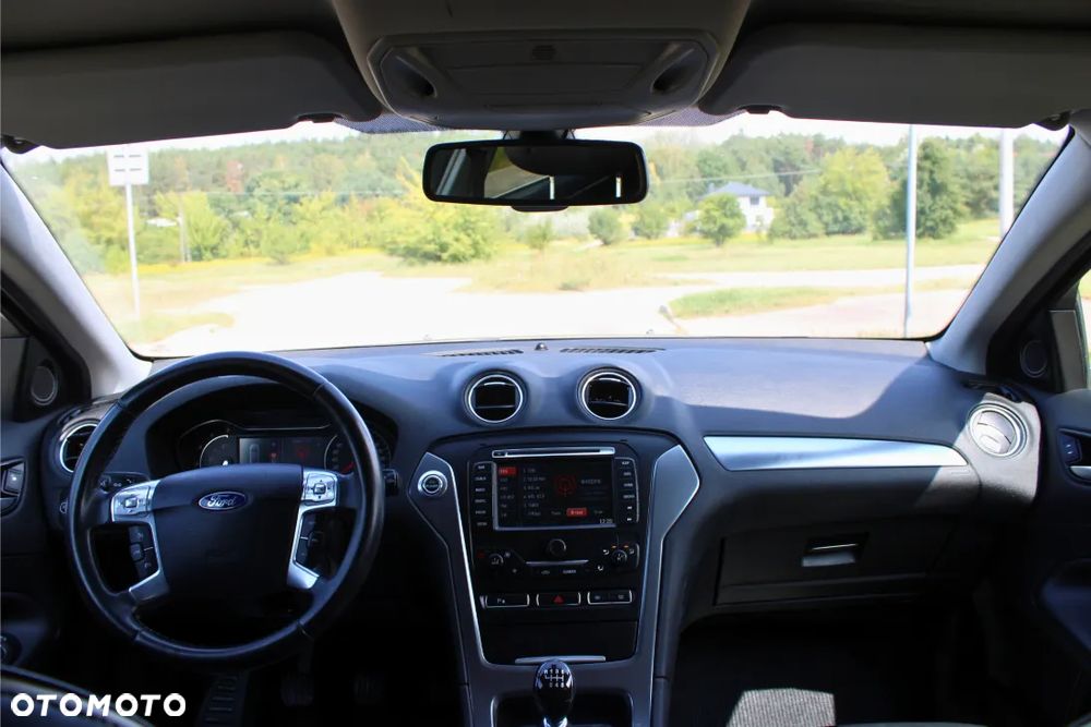 Ford Mondeo 2.0 TDCi Titanium - 27