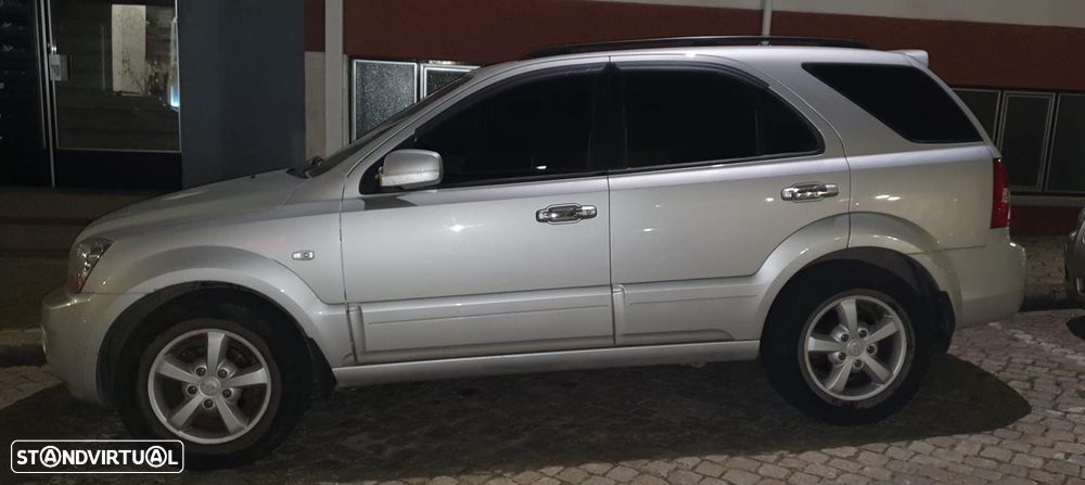 Kia Sorento 2.5 CRDi EX Aut. - 27