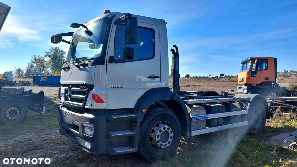 Mercedes-Benz AXOR 1833 - 5