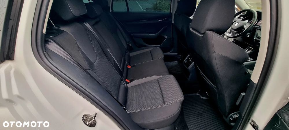 Skoda Octavia 2.0 TDI Style DSG - 17