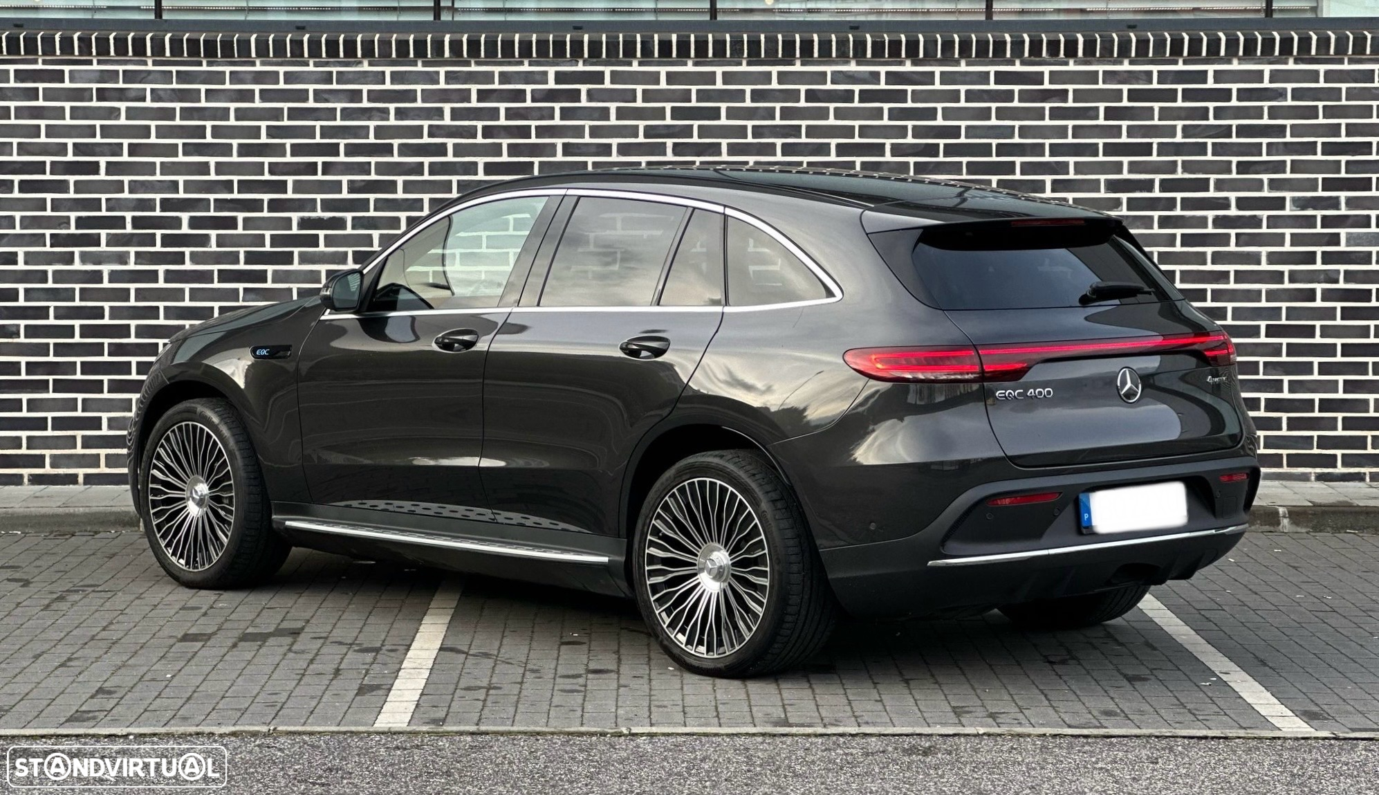 Mercedes-Benz EQC 400 4Matic AMG Line - 6