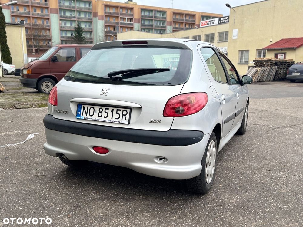 Peugeot 206 - 4