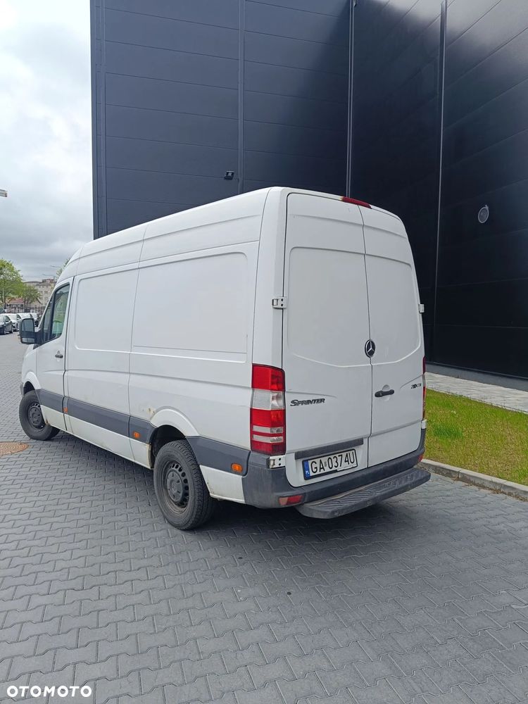 Mercedes-Benz SPRINTER - 4