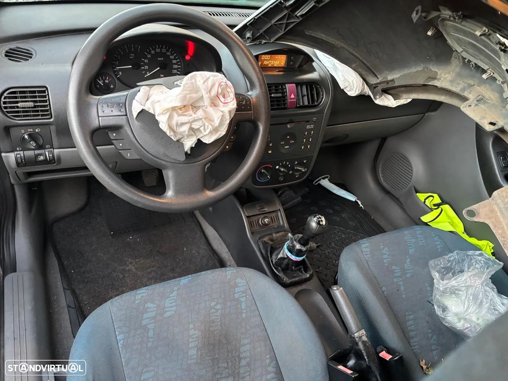 Opel Corsa C gasolina para peças - 6
