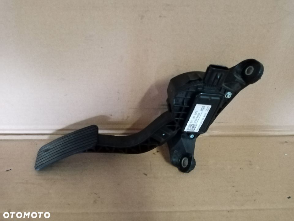 Pedał gazu potencjometr Hyundai i30 2017R III 1.4 32700-g4200 - 1