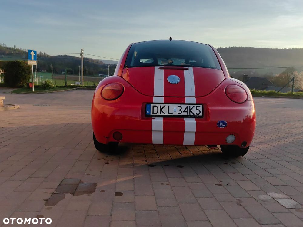 Volkswagen New Beetle - 6