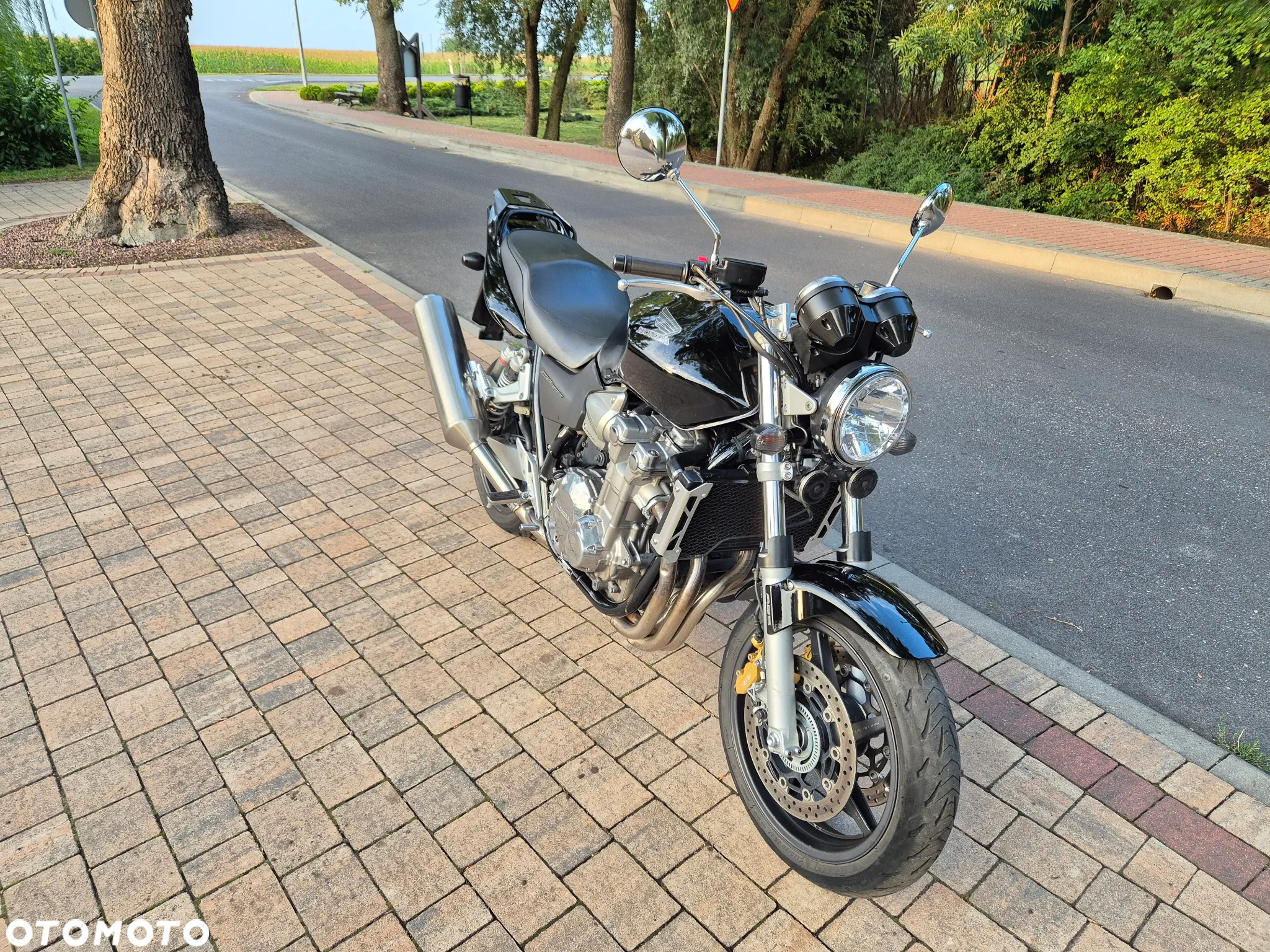 Honda CB - 18