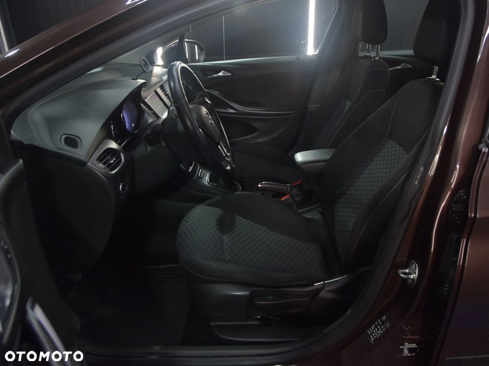 Opel Astra 1.4 Enjoy - 17