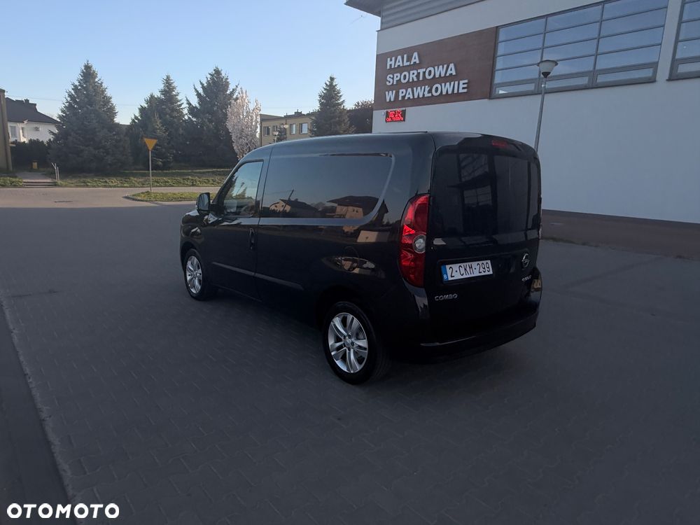 Opel Combo - 17