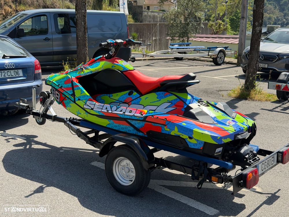 Sea-Doo Spark Trixx 2UP 2021 42h Stage 3 120cv Riva / Worx / Solas - 20