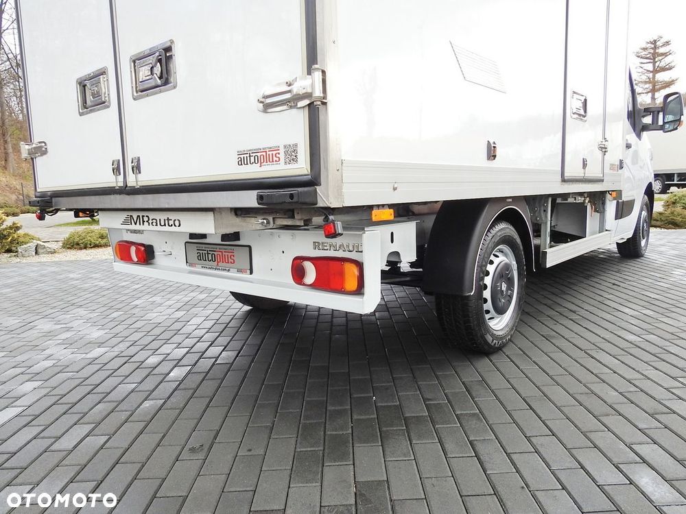 Renault MASTER  CHŁODNIA KONTENER 0*C LEDY KLIMATYZACJA  145KM - 25