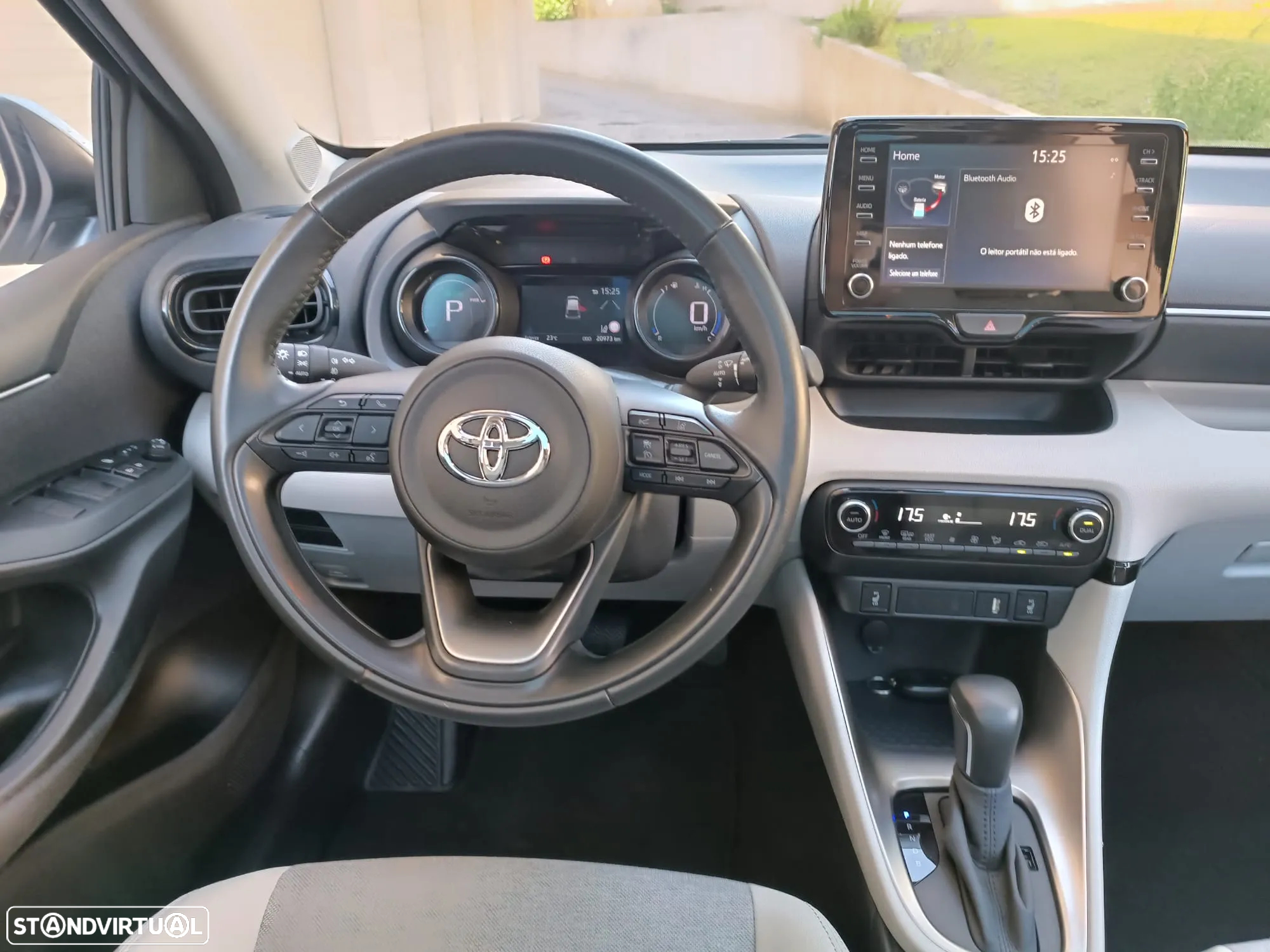 Toyota Yaris - 23