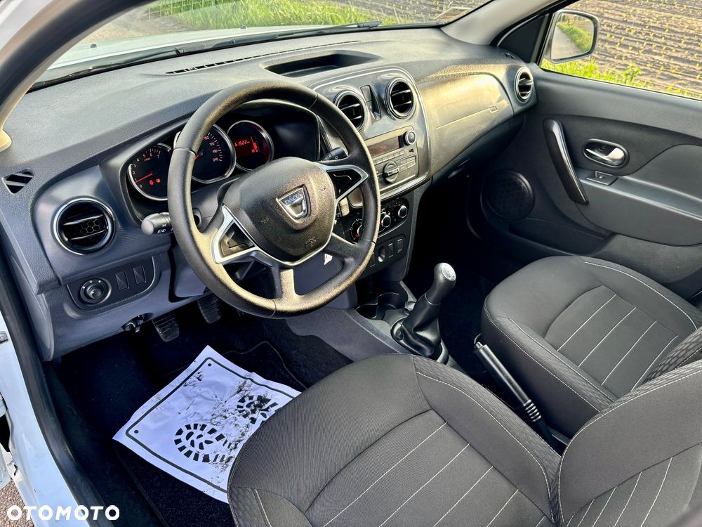 Dacia Sandero SCe 75 Essential - 4