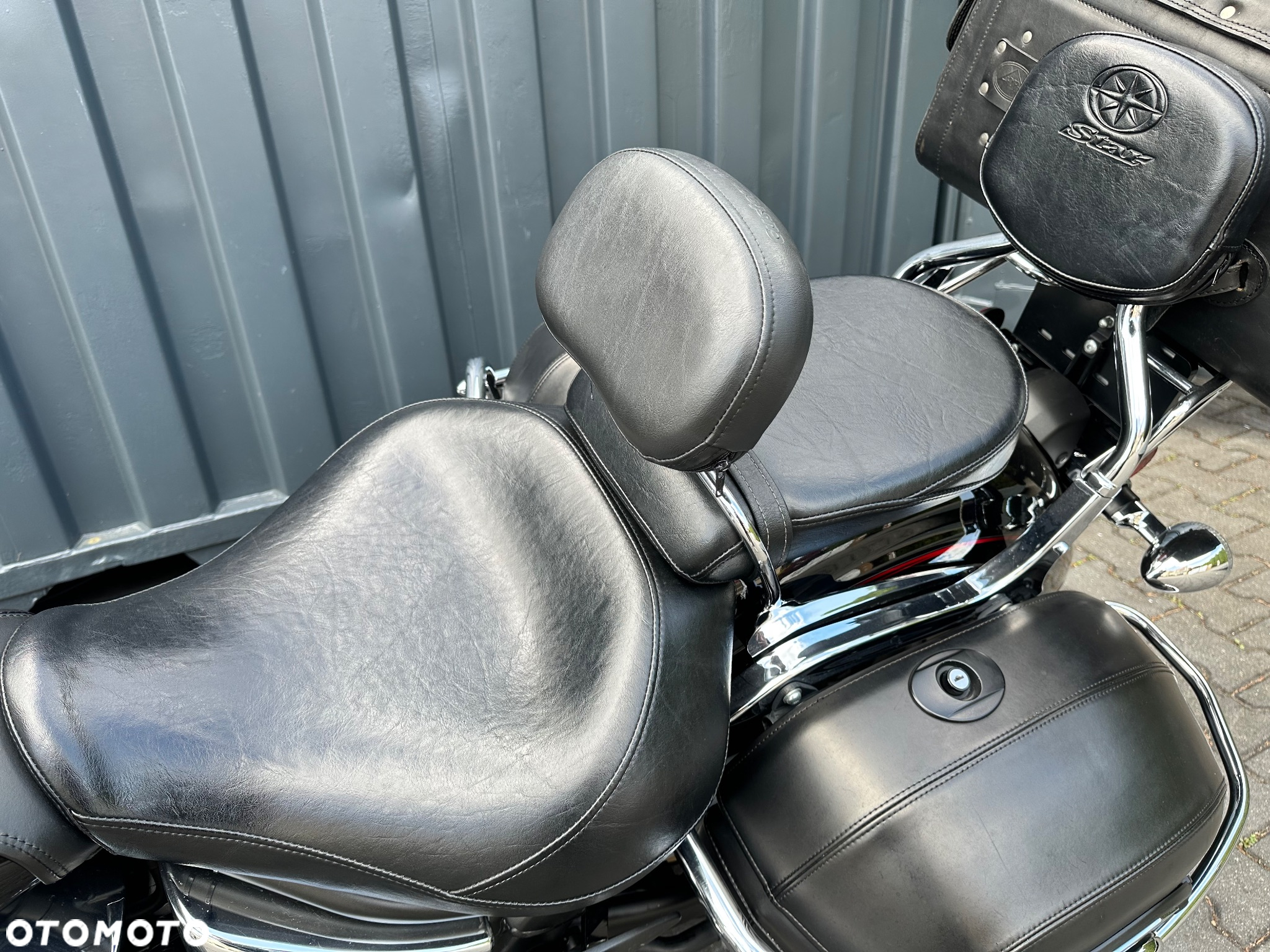 Yamaha XVS - 9