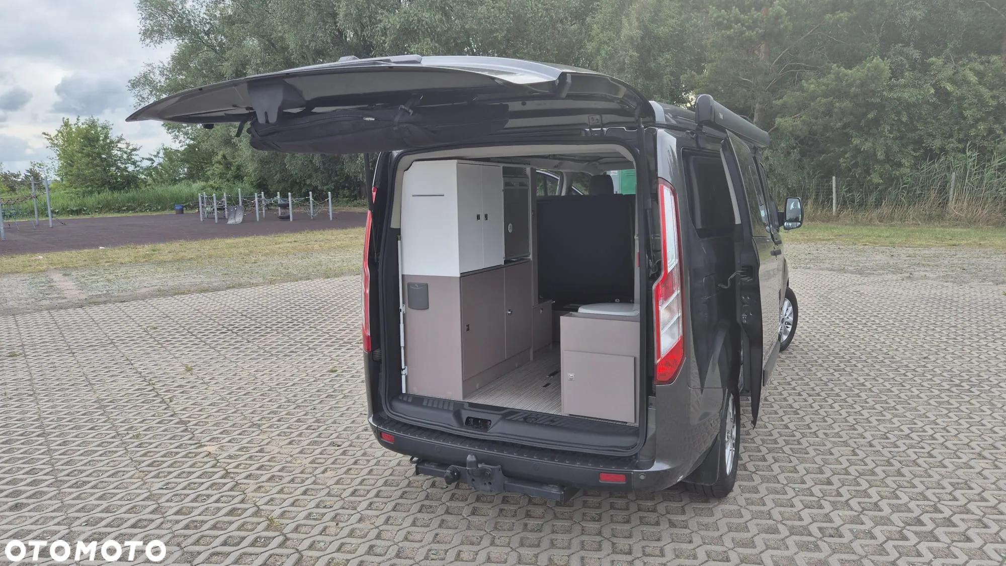 Burstner Copa 530 / Ford Custom - 11