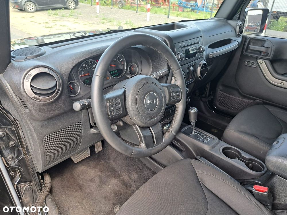 Jeep Wrangler - 18