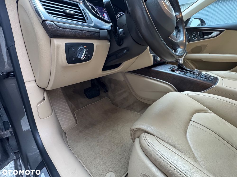 Audi A7 Sportback - 17