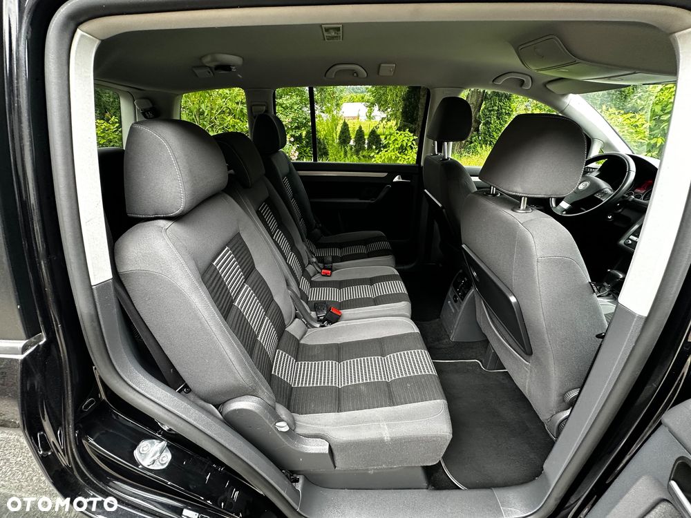 Volkswagen Touran 1.9 TDI DPF DSG Trendline - 7