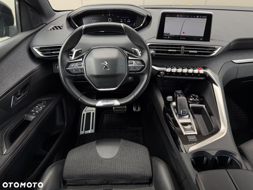 Peugeot 5008 1.6 PureTech GT Line S&S EAT8 - 11