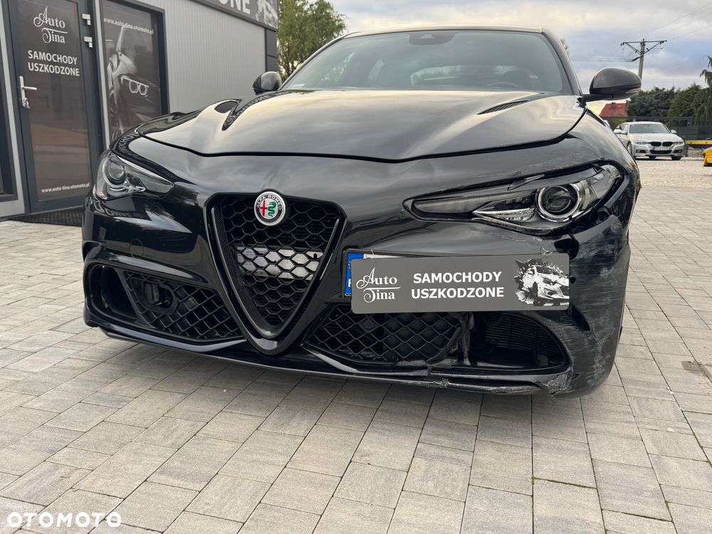 Alfa Romeo Giulia 2.9 Bi Turbo V6 Quadrifoglio Nring - 8