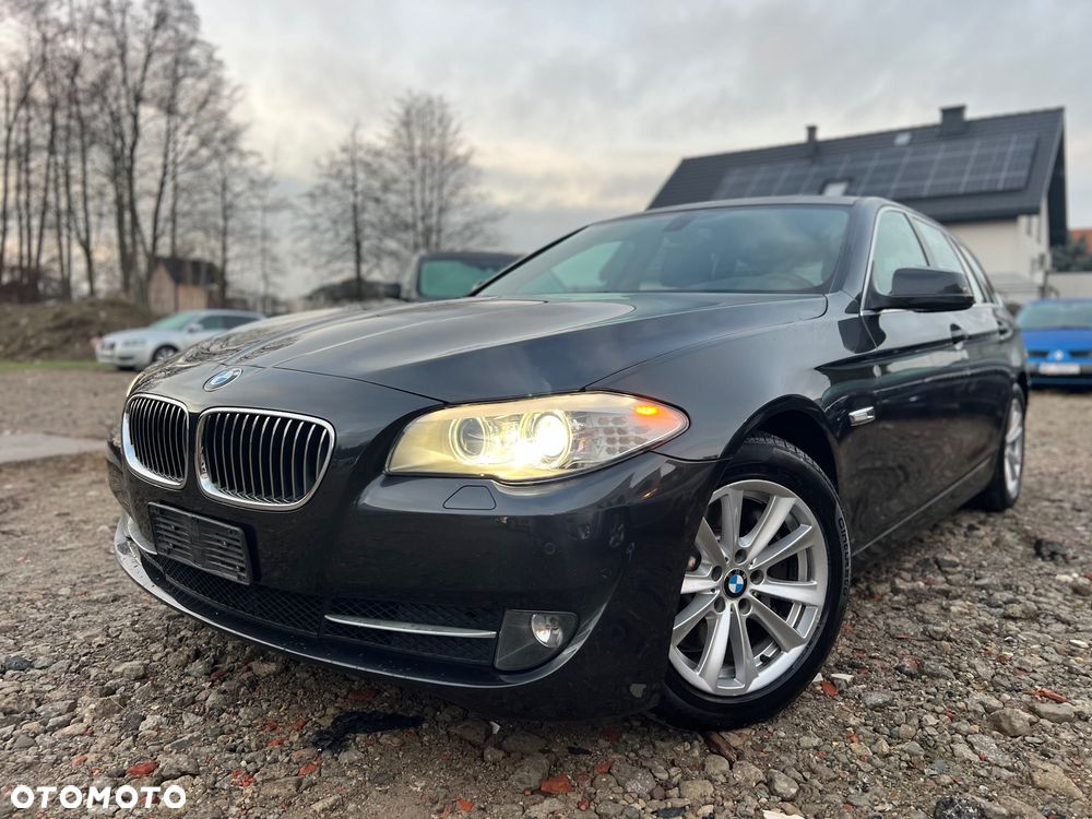 BMW Seria 5 525d - 1