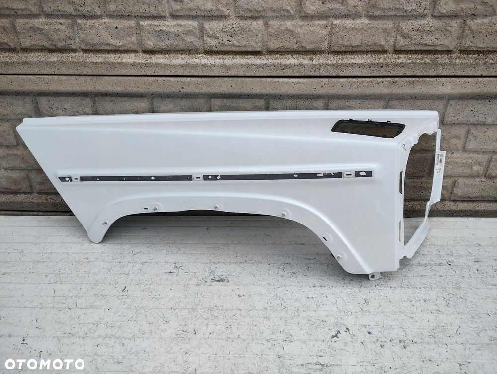 mercedes g klasa w463 w464 błotnik prawy przedni oryginał - 1