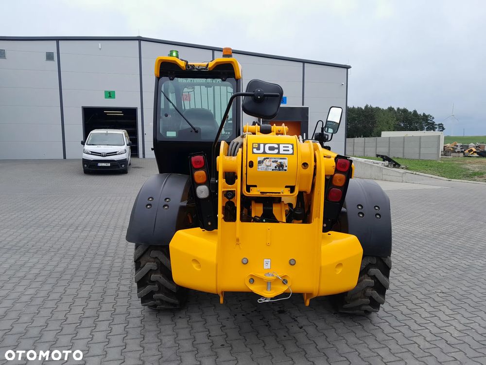 JCB 540-140 2022r - 7