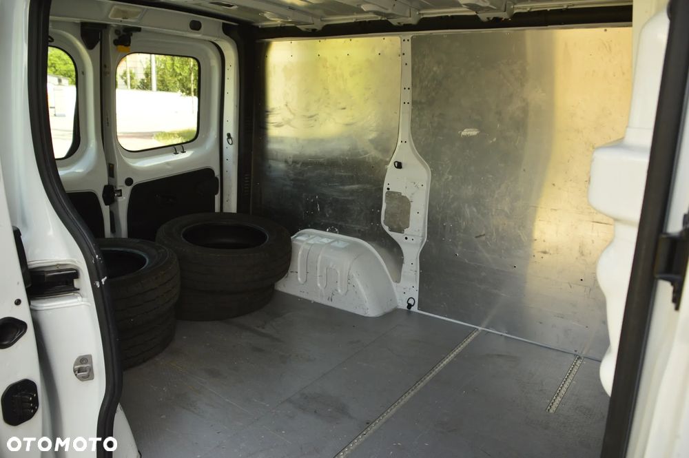 Renault TRAFIC - 20