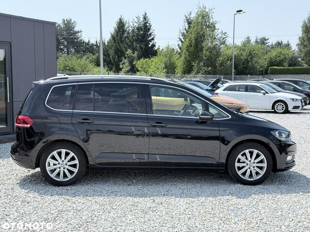 Volkswagen Touran 1.6 TDI BMT Comfortline - 10