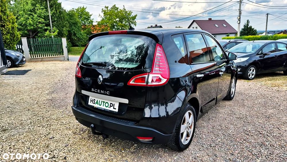 Renault Scenic 1.6 16V Luxe Privilege - 13