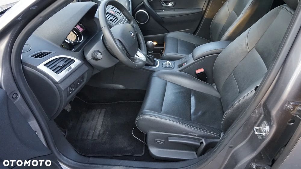 Renault Megane 2.0 dCi 16V Privilege - 5