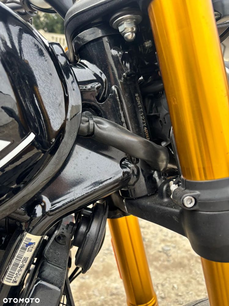 Triumph Speed Twin - 9