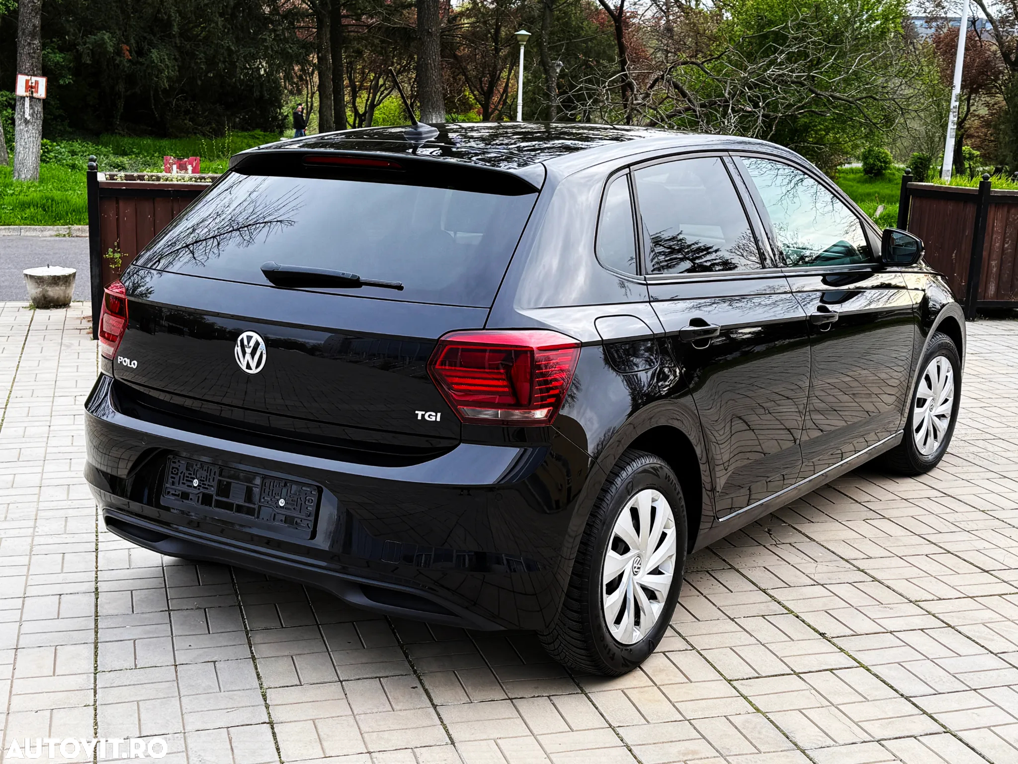Volkswagen Polo 1.0 TGI Comfortline - 5