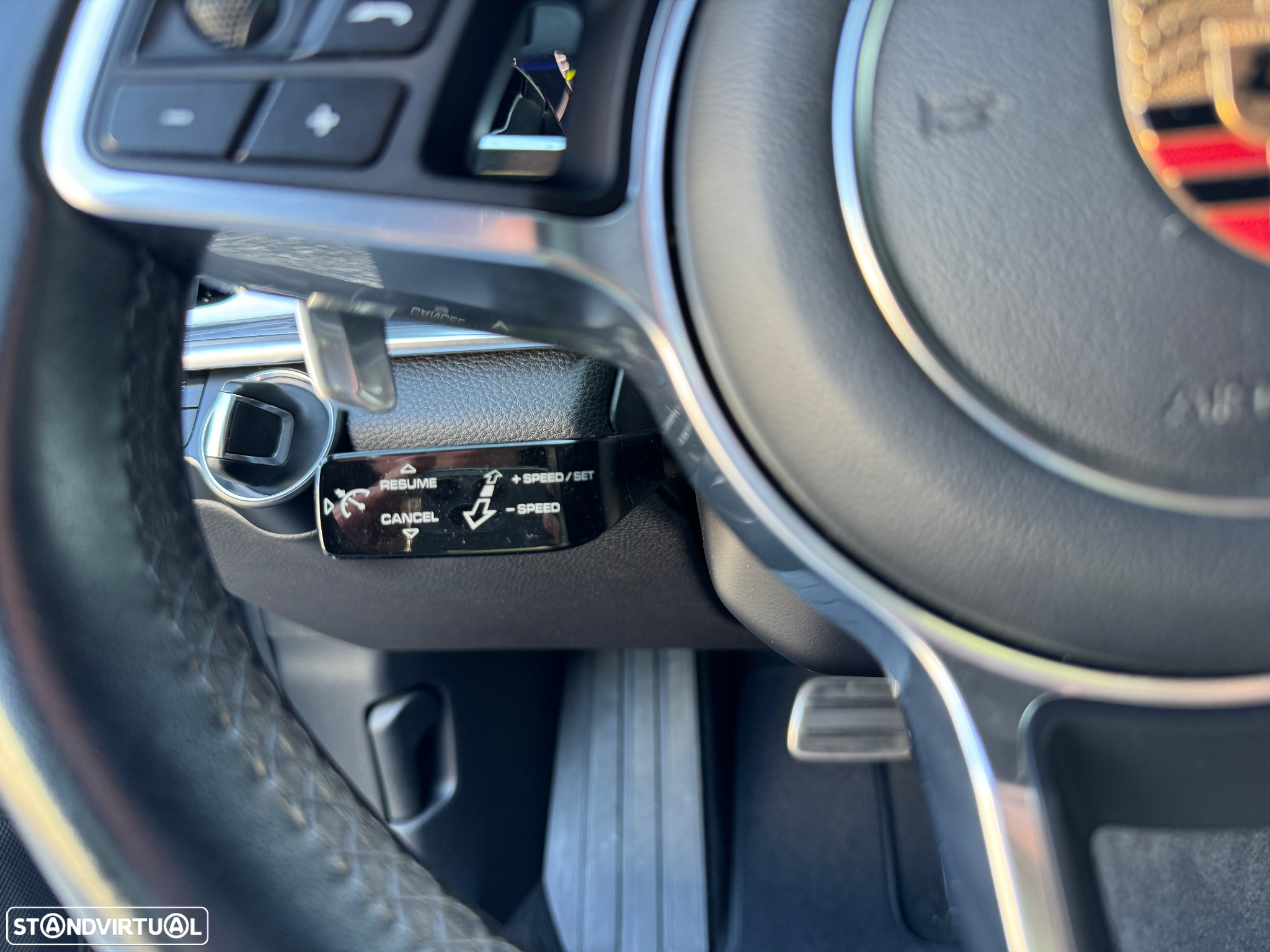Porsche Panamera 4 E-Hybrid - 46
