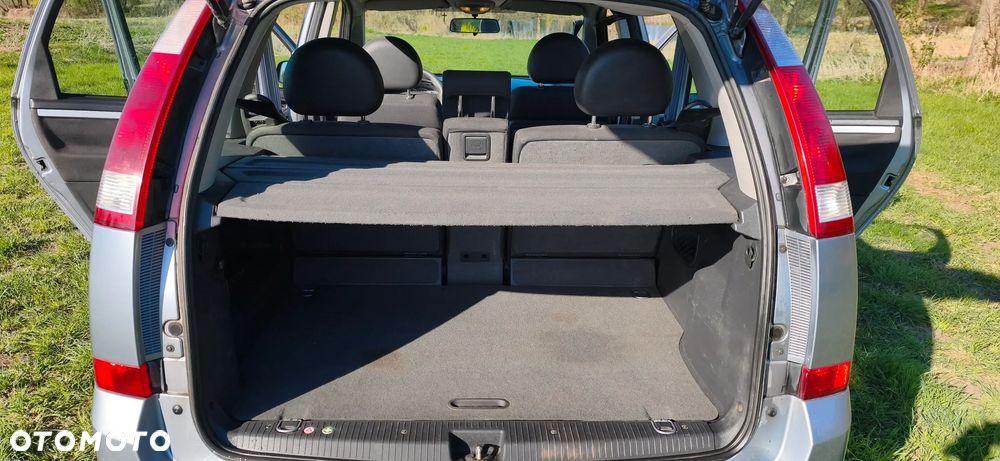 Opel Meriva 1.6 (Essentia) - 13