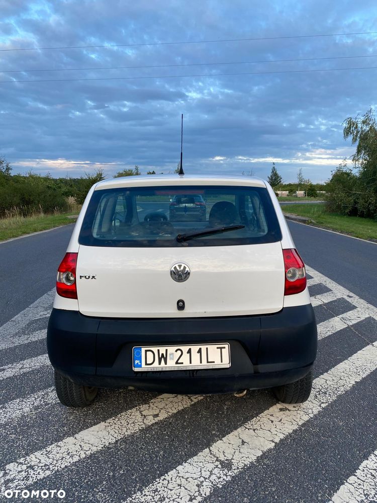 Volkswagen Fox - 5