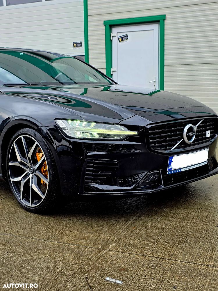 Volvo S60 T8 Recharge AWD Polestar Engineered - 3