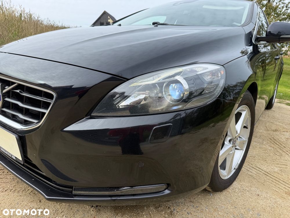Volvo V40 D2 Momentum - 10
