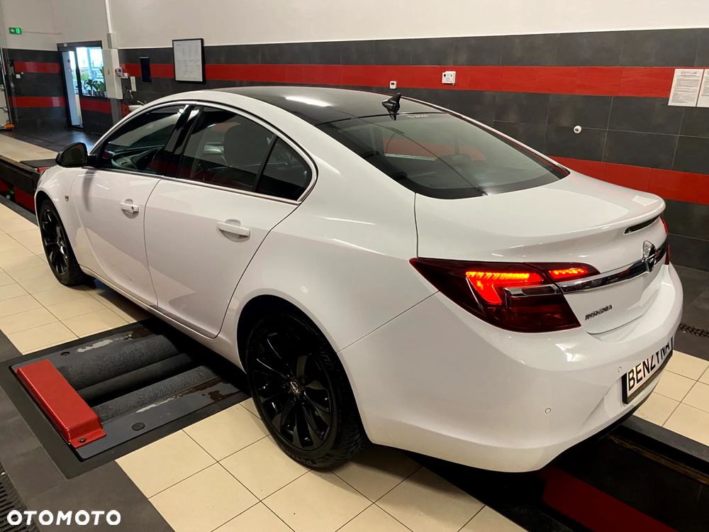 Opel Insignia 1.4 T Cosmo S&S - 11