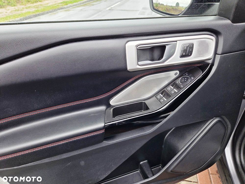 Ford Explorer 3.0 EcoBoost PHEV 4WD ST-Line - 19