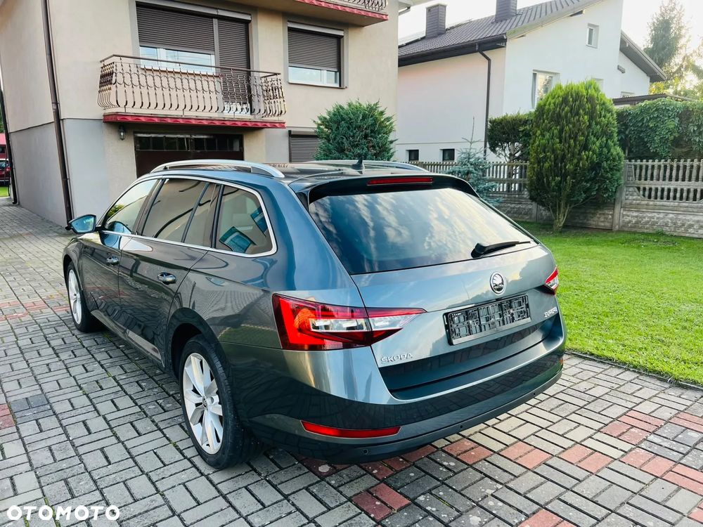 Skoda Superb 1.5 TSI DSG Sportline - 16