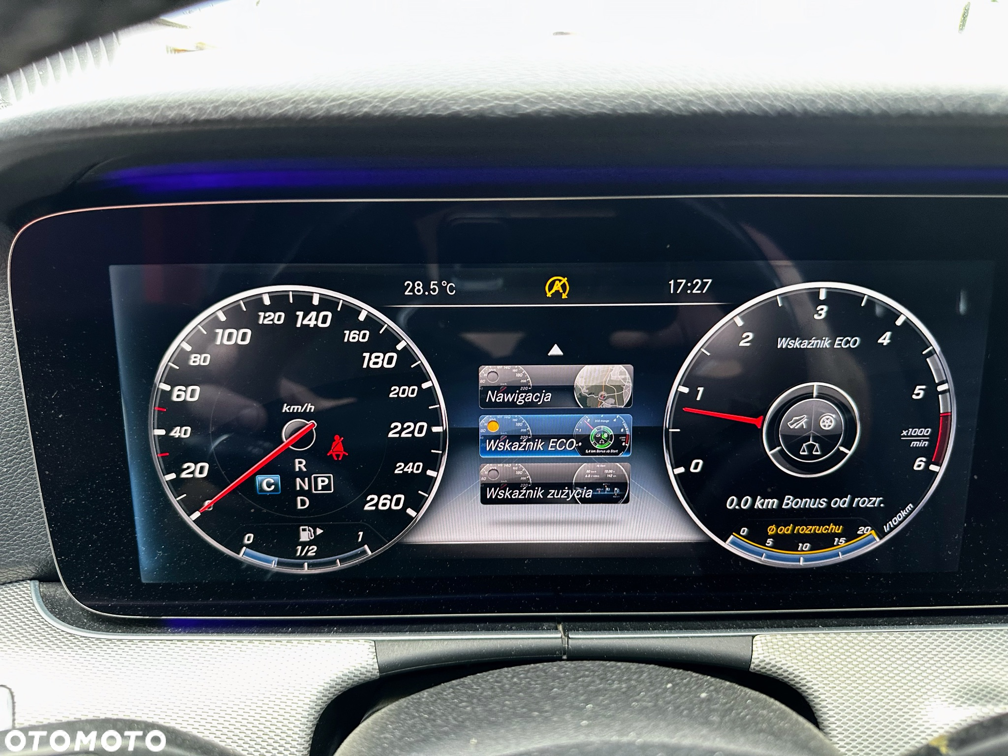 Mercedes-Benz Klasa E 200 d 9G-TRONIC - 13