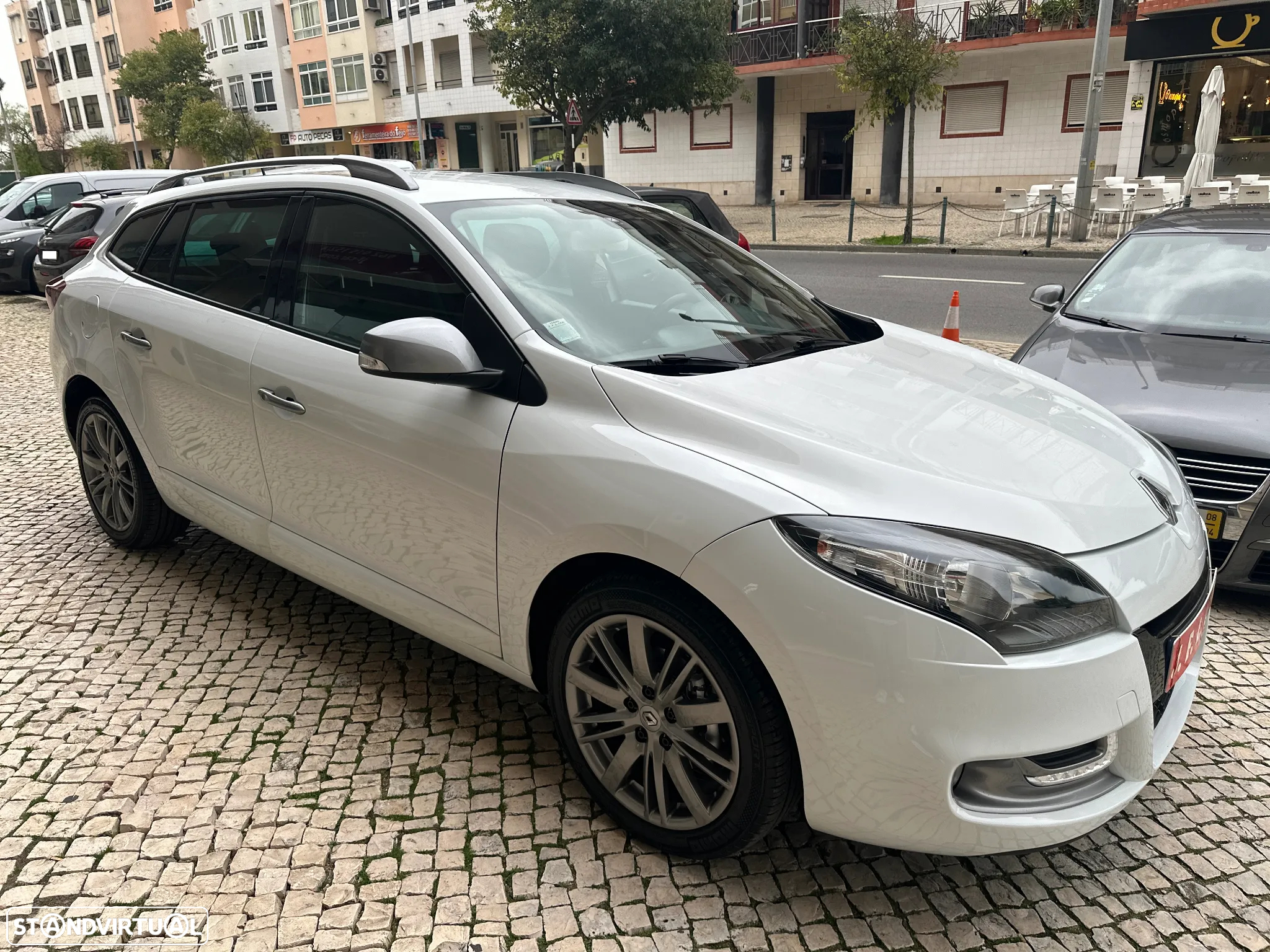 Renault Mégane Sport Tourer 1.5 dCi GT Line SS - 6