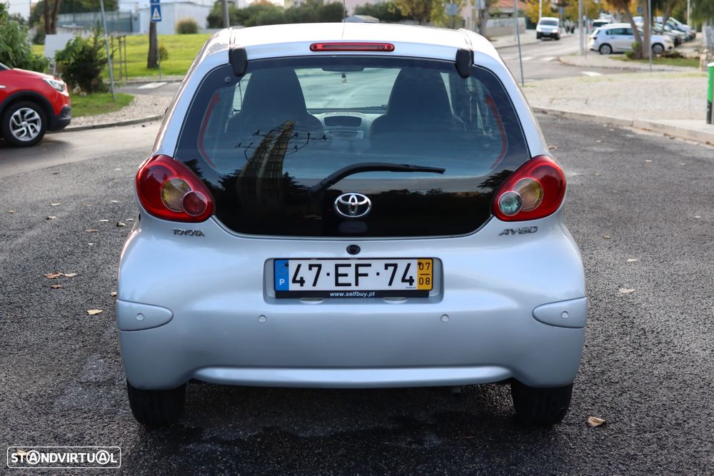 Toyota Aygo 1.0 + AC - 2