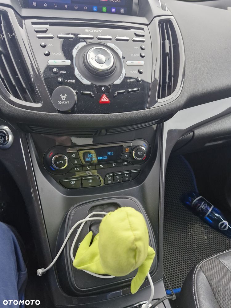 Ford Kuga - 13