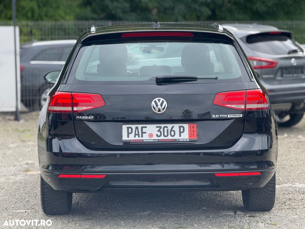 Volkswagen Passat Variant 2.0 TDI (BlueMotion Technology) Comfortline - 21