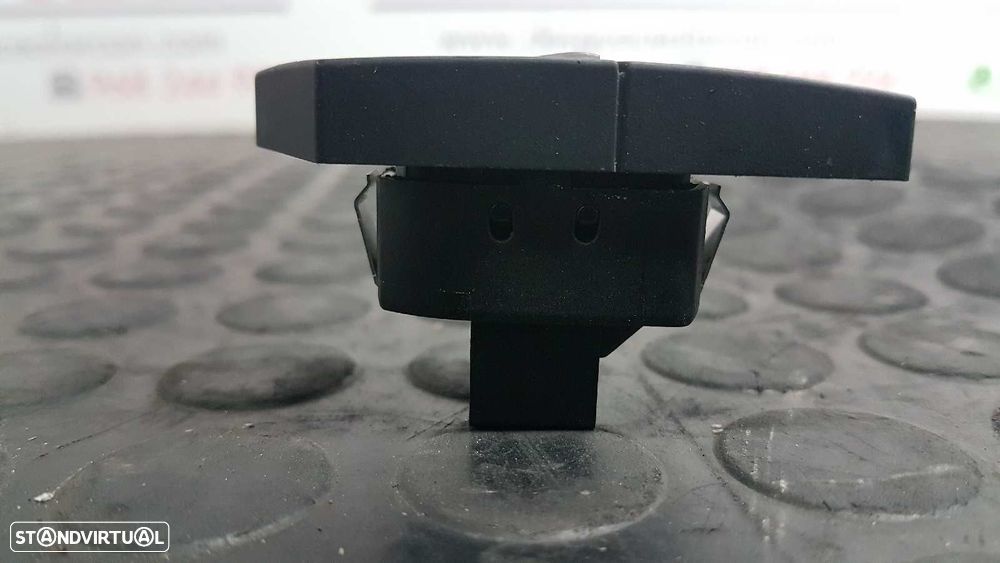 CONTROLE DE BLOQUEIO DE PORTA AUDI A6 BERLINA (4F2) 2.7 TDI - 3