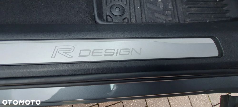 Volvo XC 60 D4 AWD RDesign - 15
