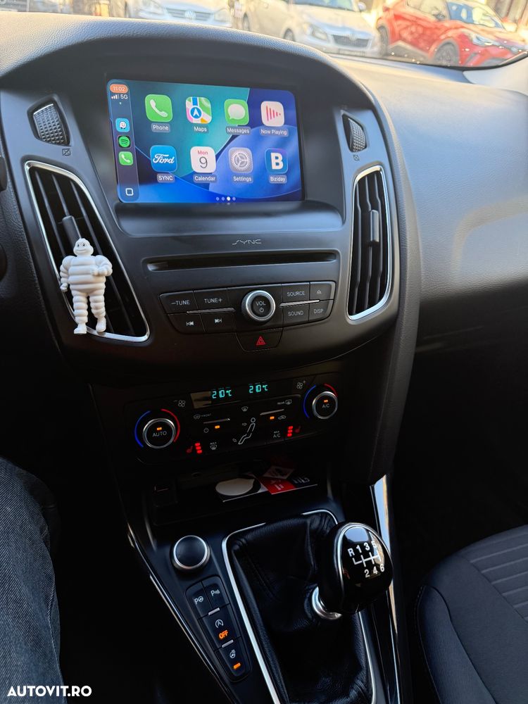 Ford Focus 1.0 EcoBoost Titanium - 9