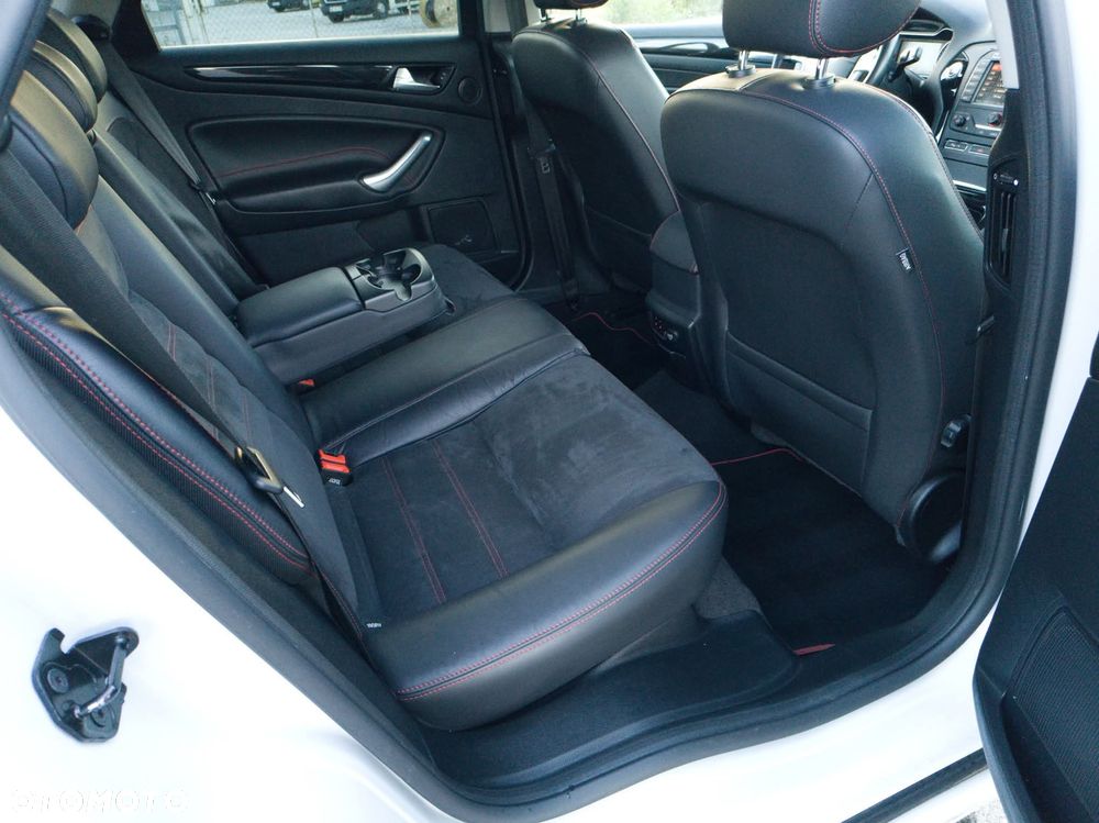 Ford Mondeo 2.2 TDCi Titanium S - 9